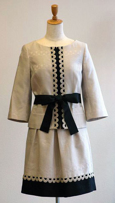 http://www.azaleastyle.com/classy/assets_c/2010/04/17131710500407-thumb-300x526-6747.jpg