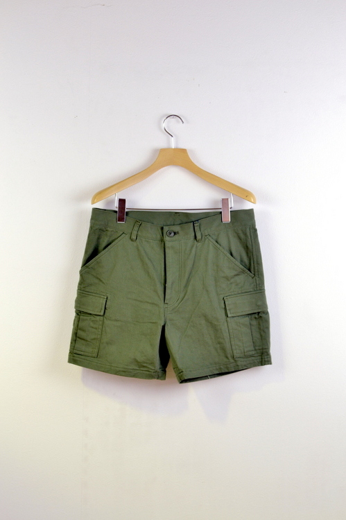 ジェントルマンカーゴショーツ.jpg