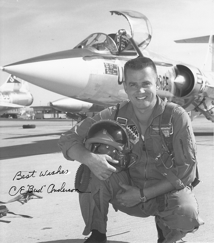 bud-anderson-autographed-u-s-air-force-original-vintage-black-white-photo-3.jpg